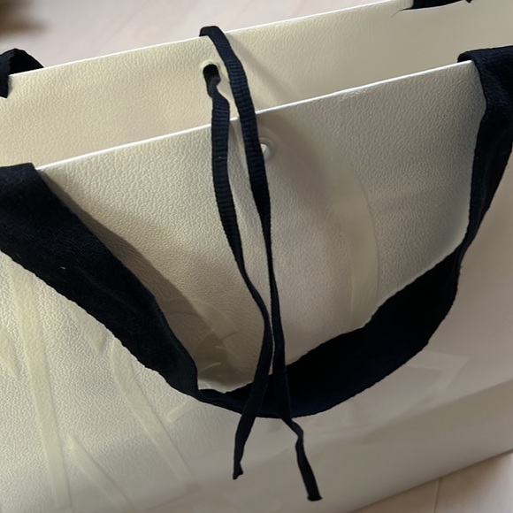 Designer shopping bags! - Picture 14 of 14